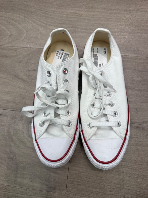 Vist Large View of Product Image Which is Used Converse Casual Shoes 8