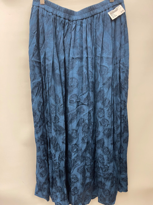 Vist Large View of Product Image Which is Used Chico's Casual Pant 12-31