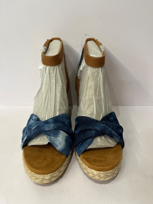 Vist Large View of Product Image Which is Used Toms Wedge Sandals 9.5