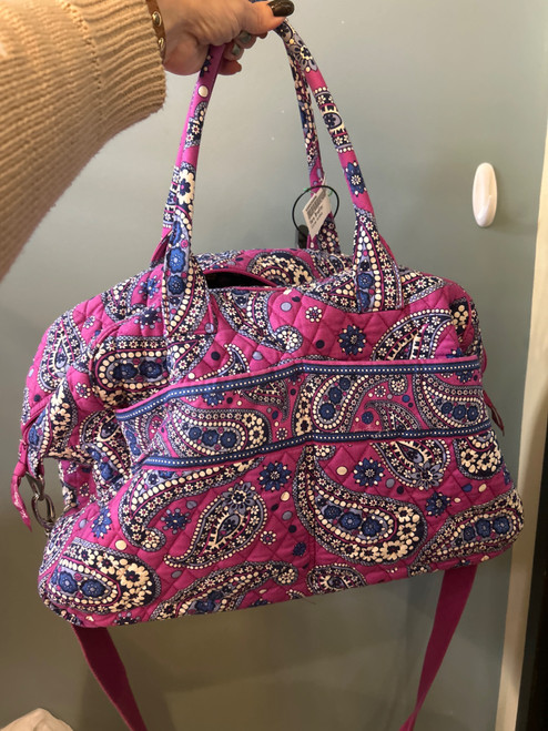 Vist Large View of Product Image Which is Used Vera Bradley Xlarge Handbag