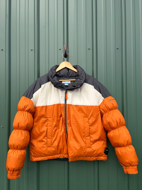 Vist Large View of Product Image Which is Used Columbia Short HeavyCoat XL-16