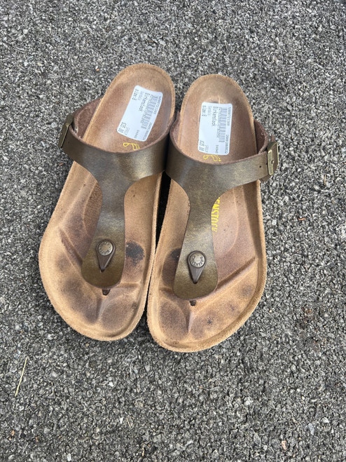 Vist Large View of Product Image Which is Used Birkenstock Sandals 8