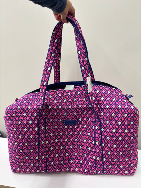 Vist Large View of Product Image Which is Used Vera Bradley Xlarge Handbag