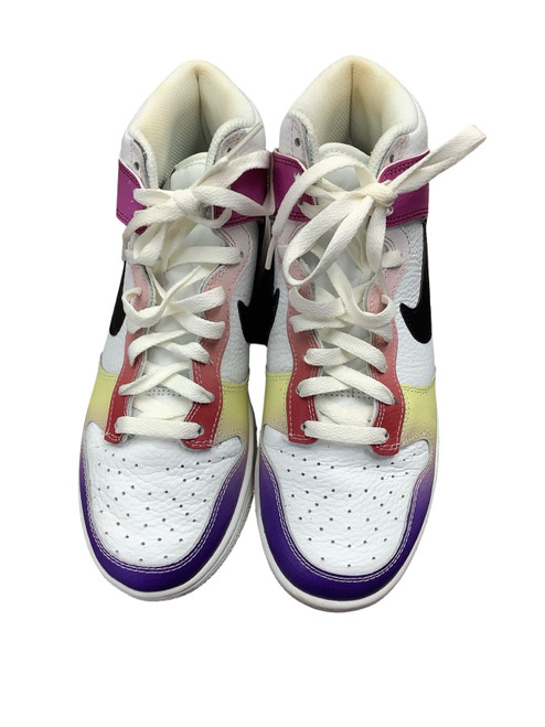 Vist Large View of Product Image Which is Used Nike Casual Shoes 8
