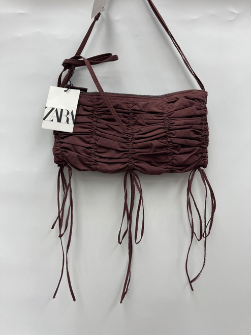 Vist Large View of Product Image Which is Used Zara Small Handbag