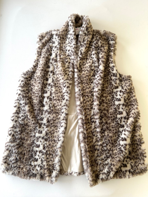 Vist Large View of Product Image Which is Used Bobeau Vest L-12/14