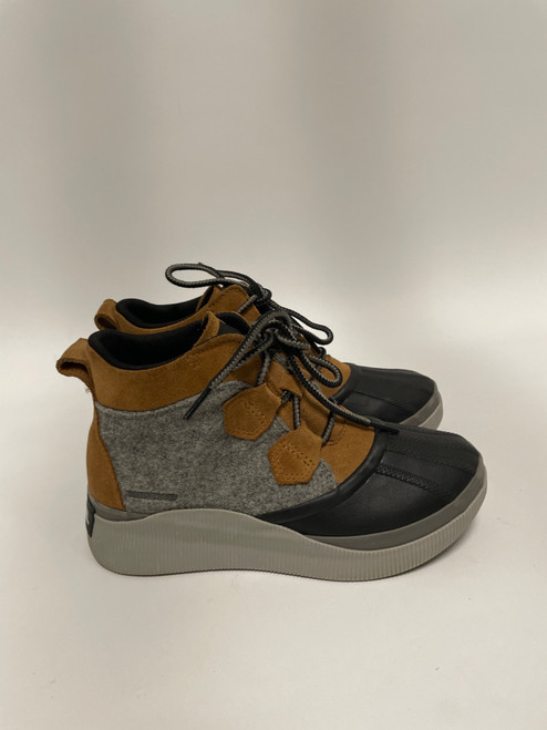 Vist Large View of Product Image Which is Used Sorel Ankle Boots 7