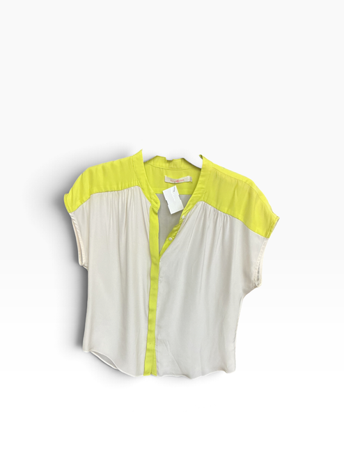 Vist Large View of Product Image Which is Used Alice & Trixie Sleeveless Top M-8/10