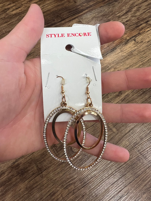 Used Unbranded Earrings 60076-S000665818 Vist Large View of Product Image Which is Used Unbranded Earrings