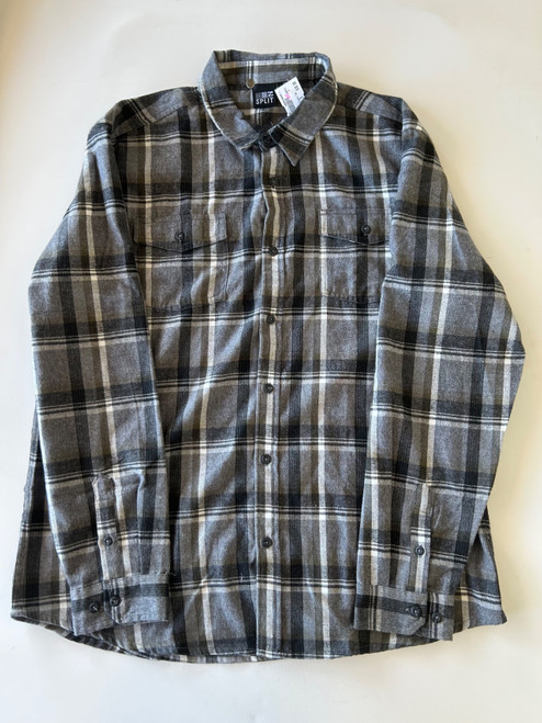 Vist Large View of Product Image Which is Used Unbranded Mens Long Sleeve Top 2X/18-18.5