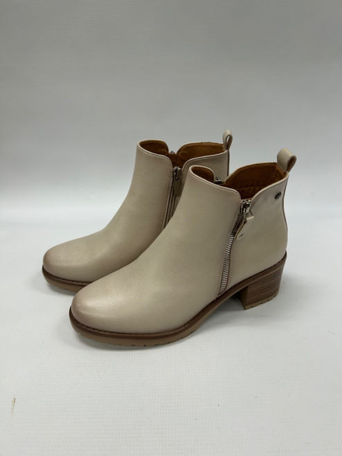 Vist Large View of Product Image Which is Used Patrizia Ankle Boots 9