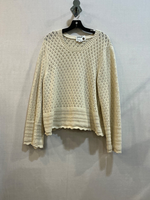 Vist Large View of Product Image Which is Used Gap Lightweight Sweater XL-16