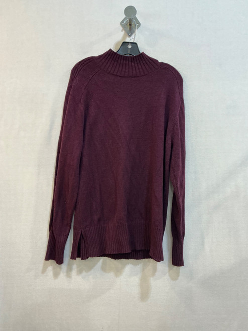 Vist Large View of Product Image Which is Used Tahari Lightweight Sweater L-12/14