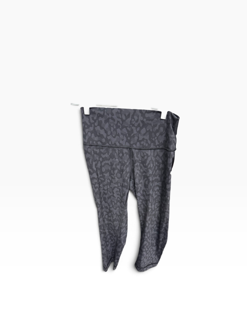 Vist Large View of Product Image Which is Used Lululemon Athletica Active Capri 6-28