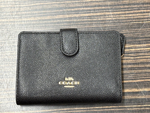 Vist Large View of Product Image Which is Used Coach Leather Wallet