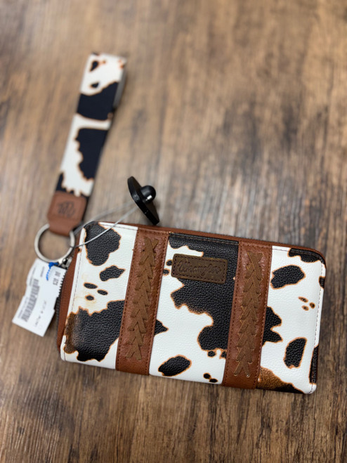 Vist Large View of Product Image Which is Used Wrangler (nwt) Leather Wristlet