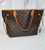 Used Louis Vuitton Xlarge Leather Handbag 60006-S001134645 View 1