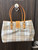 Used Burberry Large Leather Handbag 60084-S000892873 View 3
