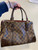 Used Louis Vuitton Large Leather Handbag 60100-S000313265 View 4