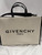 Used Givenchy Large Handbag 60067-S000807909 View 4