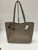 Used Marc Jacobs Xlarge Leather Handbag 60091-S000618575 View 1