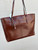 Used Kattee Large Leather Handbag 60032-S000721181 View 4