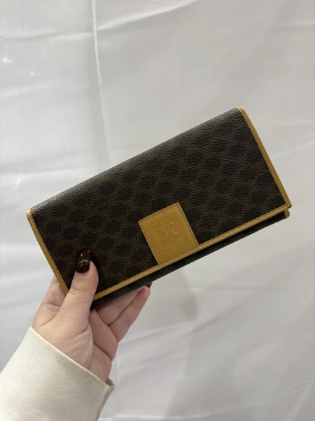 Used Gucci Wallet display picture 1
