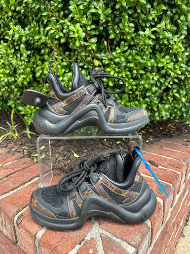 Used Louis Vuitton archlight SNEAKERS/SHOES 5 / ATHLETIC - CASUAL
