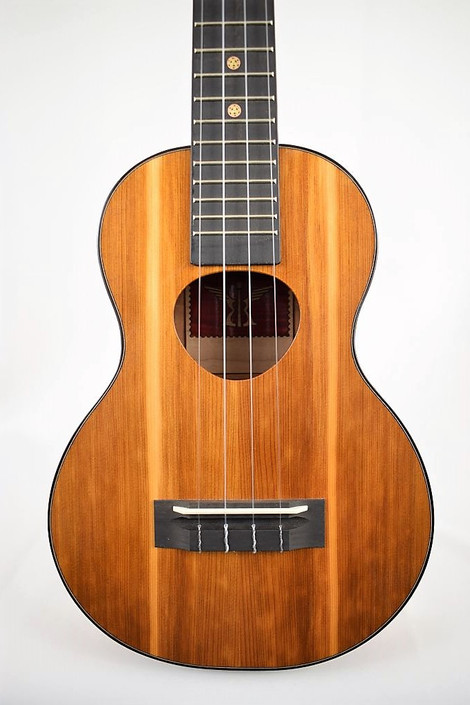 KoAloha KCM-00-RED : Red Label AAA Grade Cedar Top & Koa Concert Ukulele (ISI32884)