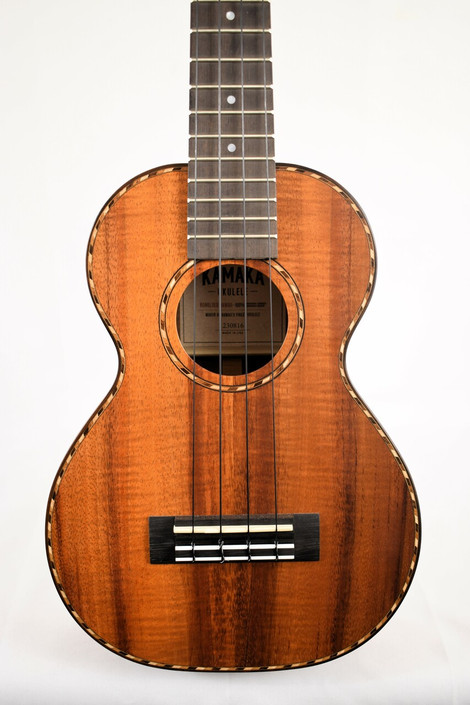 Kamaka HF-2D : Deluxe Curly Hawaiian Koa Concert Ukulele (230816)