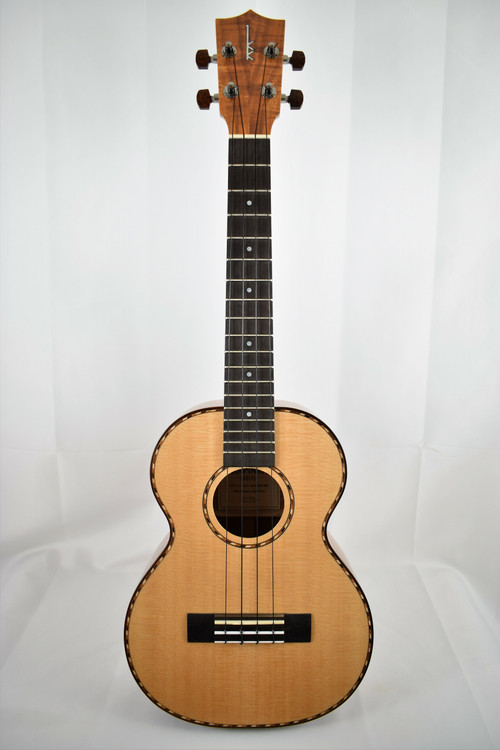 Kamaka HF3DS Sitka Spruce Top & Deluxe Curly Koa Tenor Ukulele