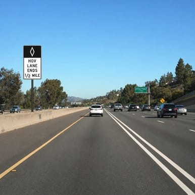 Preferential Lane Restriction Ends - HOV (Post-Mounted), MUTCD (Part#: SKR3-12c), R3-12c, MUTCD 30"x40", 36"x60"