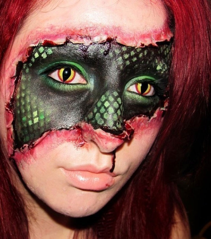 CrazyLab cosplay special effects contact lenses in Red Lizard