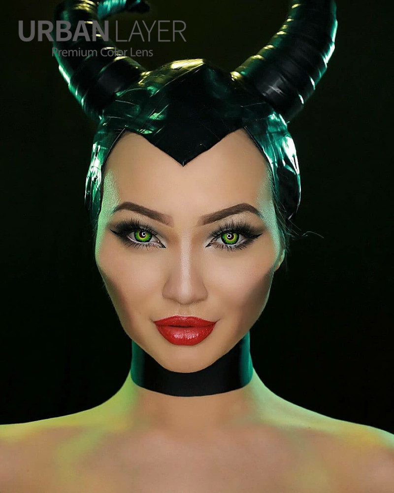 Green Werewolf cosplay colored circle lenses by CrazyLab Korea Green Werewolf cosplay colored circle lenses by CrazyLab Korea