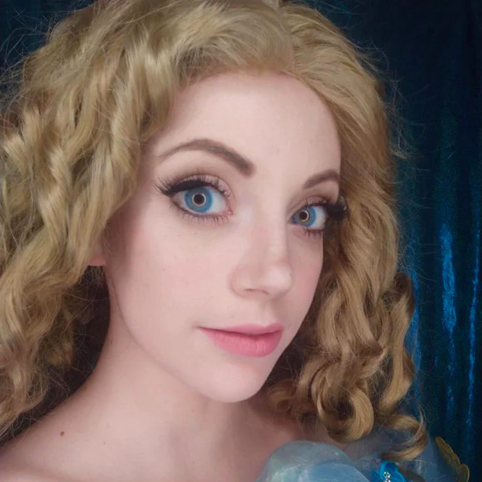 Elegance Snow Blue Colored Lenses