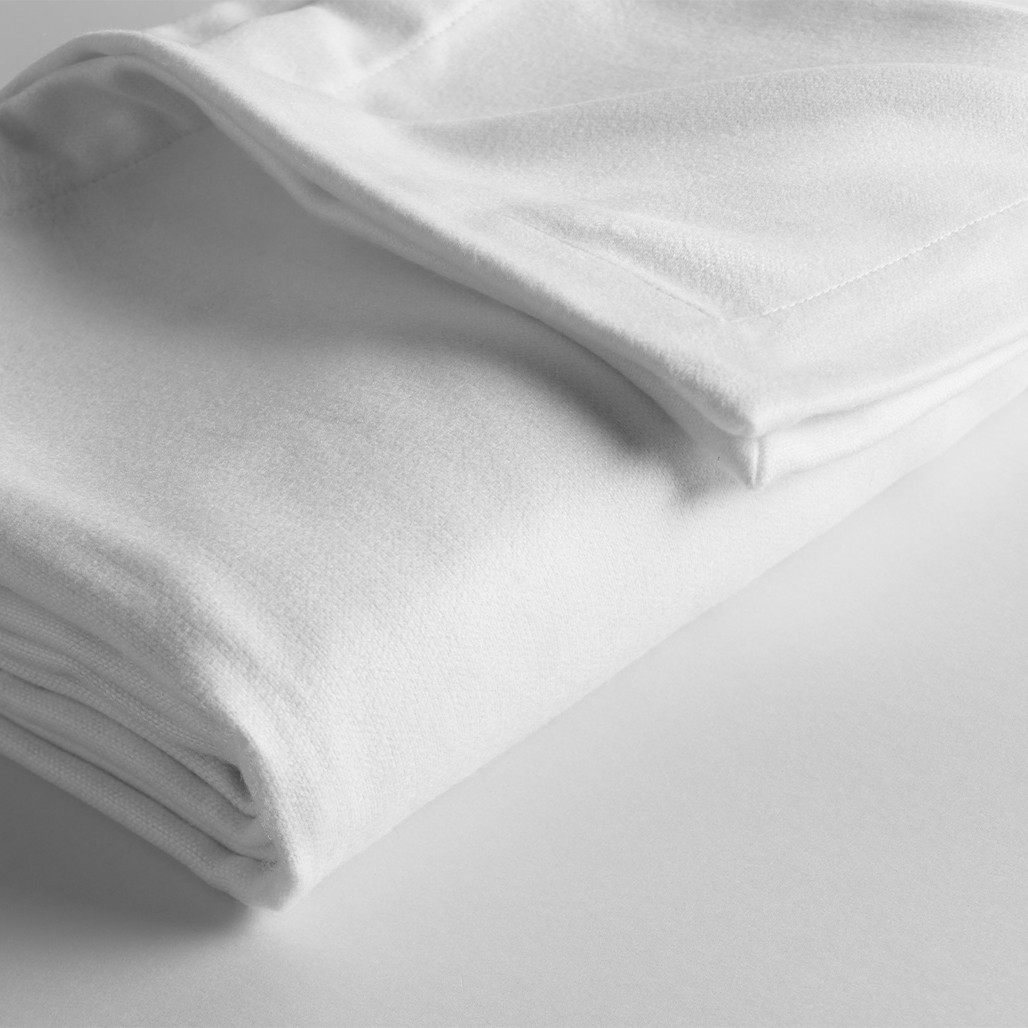 Micro Modal Travel Blanket Duxiana