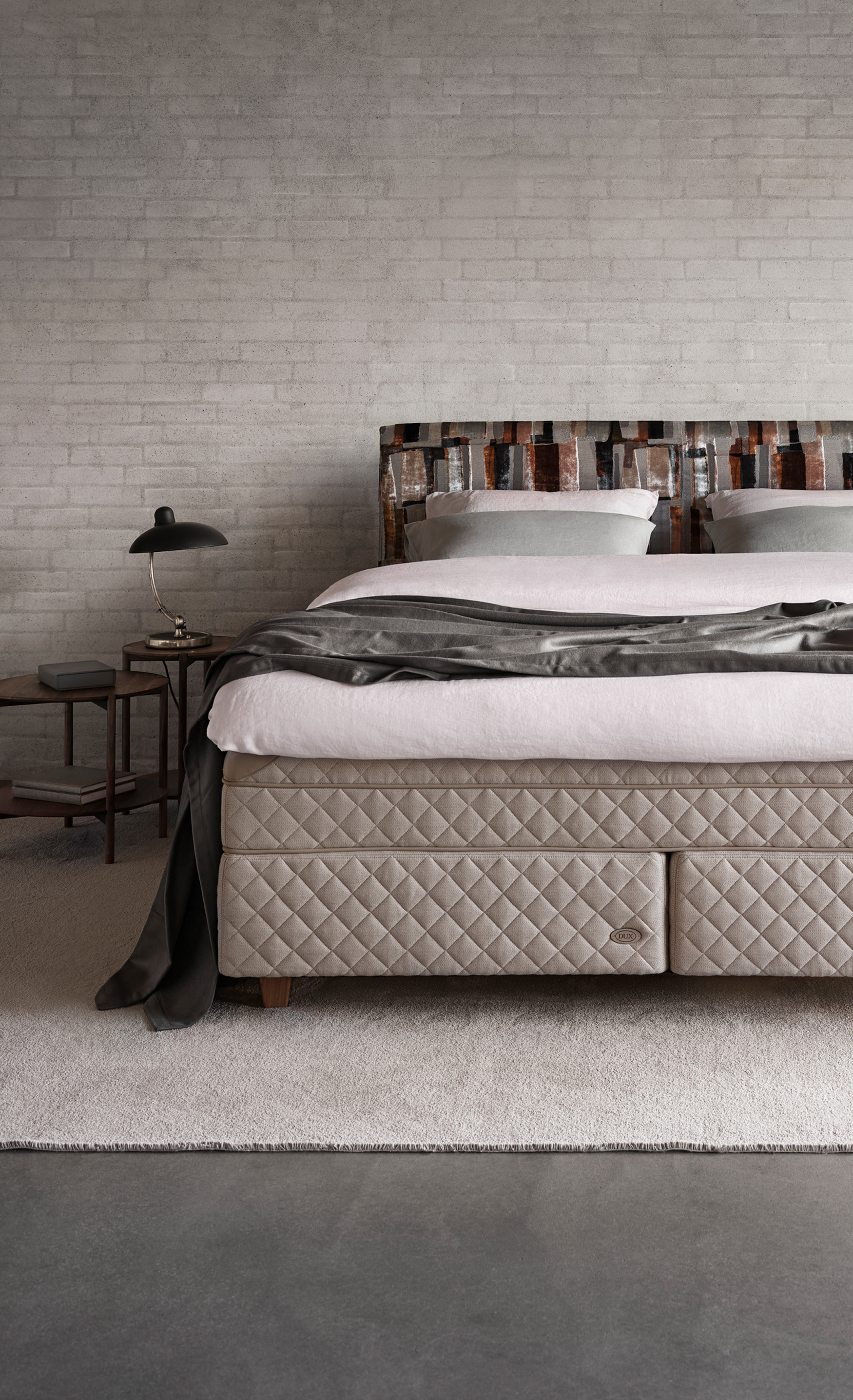 Shop the DUX® 60 with Comfort Luxury Bed - DUXIANA | DUXIANA