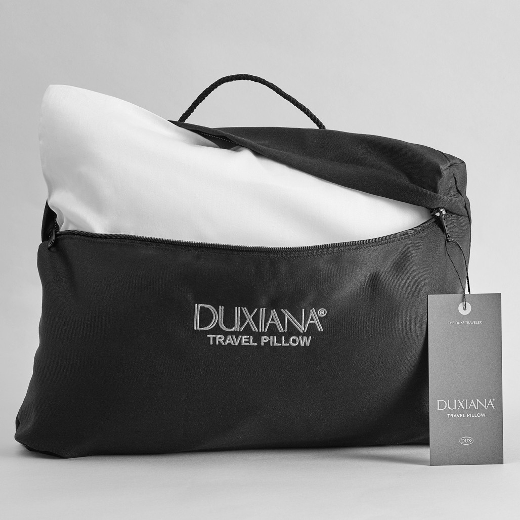 DUXIANA Travel Pillow, folded and inserted
