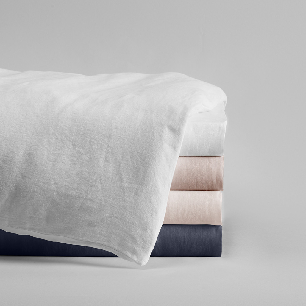 DUXIANA Essentials - Washed Linen, Duvet Covers in white, blush, pebble, and indigo