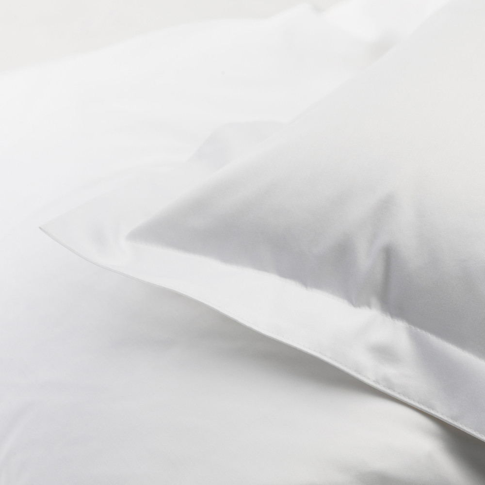DUXIANA Essentials - Sateen, fitted sheet, white