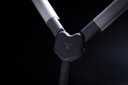 Daylight Co. DUOPRO Beauty Bed LED Lamp, pivoting head joint