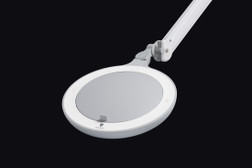 Daylight Co. OMEGA 7 Magnifying LED Lamp magnifier cover