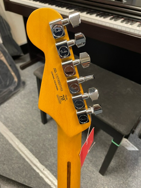 Fender Ltd Edition American Pro II Stratocaster RW, Surf Green