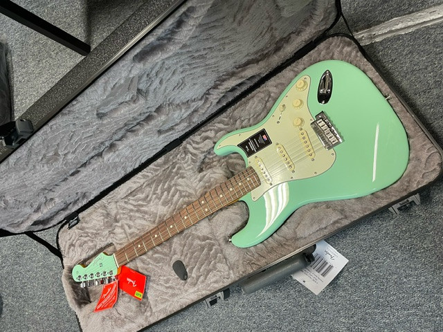 Fender Ltd Edition American Pro II Stratocaster RW, Surf Green