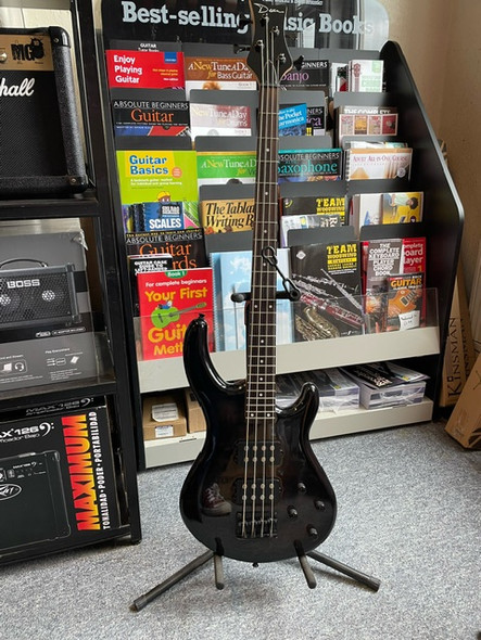 Dean Active 4 String Bass Guitar Second Hand