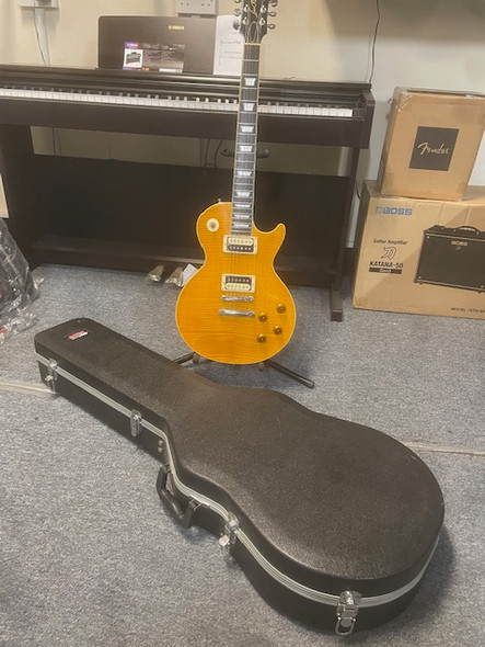 Tokai Made in Japan Love Rock Guitar Second Hand Tokai Made in Japan Love Rock Guitar Second Hand