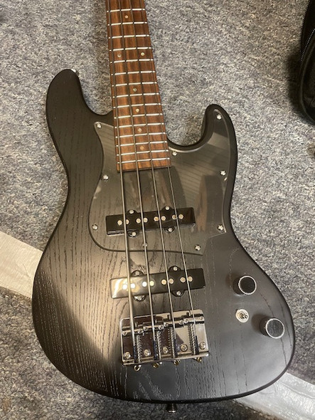Tiny Bass TBJ-4400B Second Hand