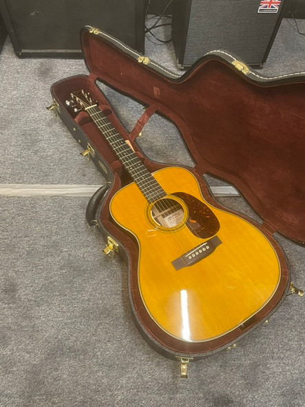 Martin 000-28EC Eric Clapton Guitar Second Hand