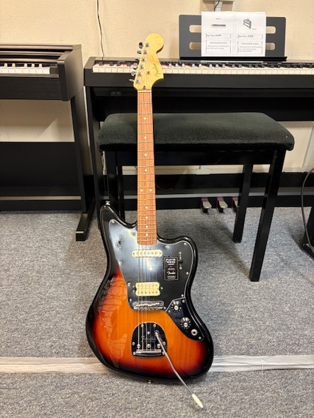 Fender Player Jaguar - 3 Tone Sunburst Second Hand