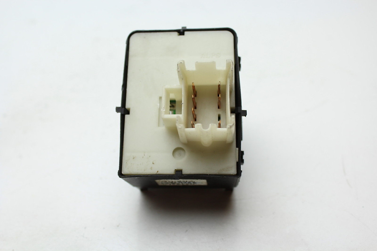 97-04 OLDSMOBILE SILHOUETTE DRIVERS SIDE LEFT MASTER WINDOW SW OEM TM1103